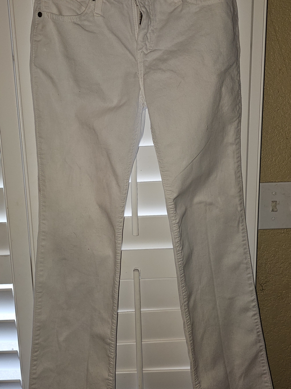 Wrangler White Jeans Low Rise Distressed Denim Size 1 Small